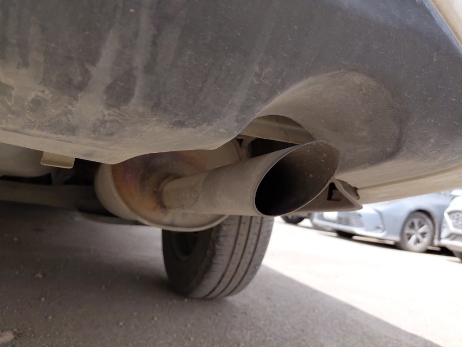 Exhaust