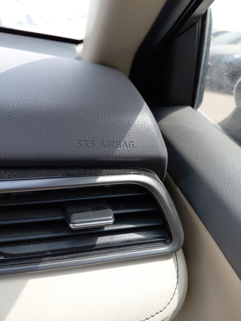 Toyota Camry GLE HEV  2024 image