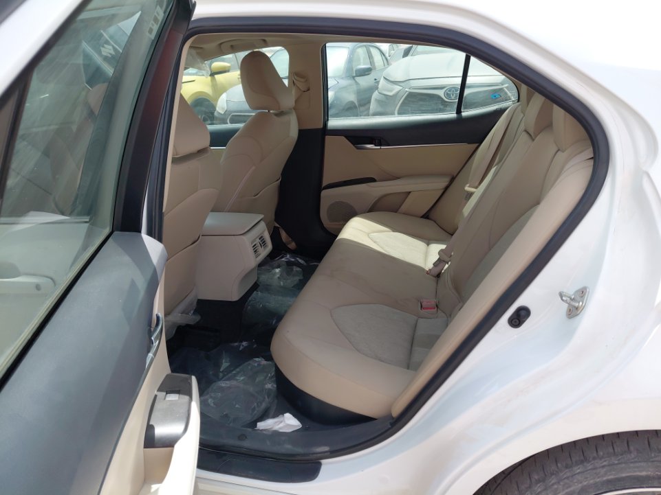 Toyota Camry GLE HEV  2024 image