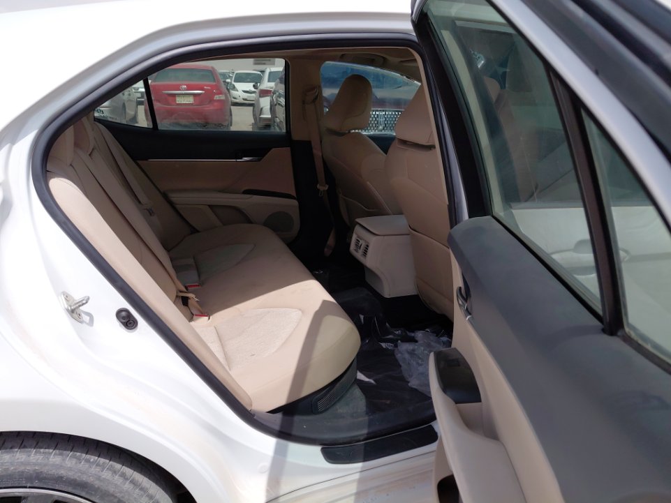 Toyota Camry GLE HEV  2024 image