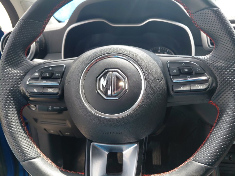 MG ZS  2024 image