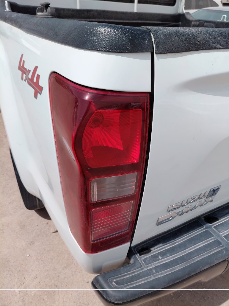 Isuzu D MAX 4X4 - 2023 image