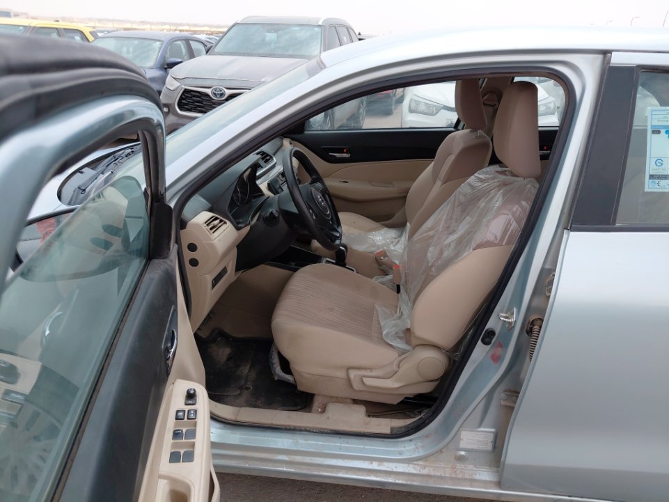 Suzuki DZIRE GL 2025 image