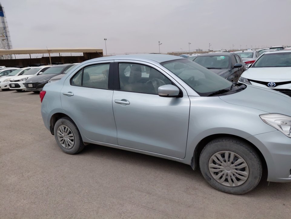 Suzuki DZIRE GL 2025 image