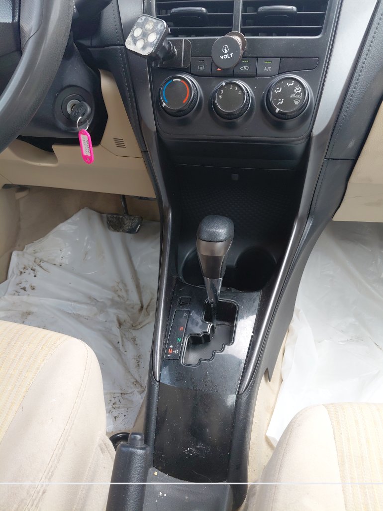 Toyota Yaris Y FLT 2021 image