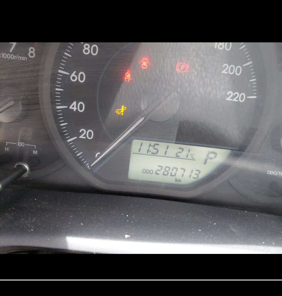 Toyota Yaris Y FLT 2021 image