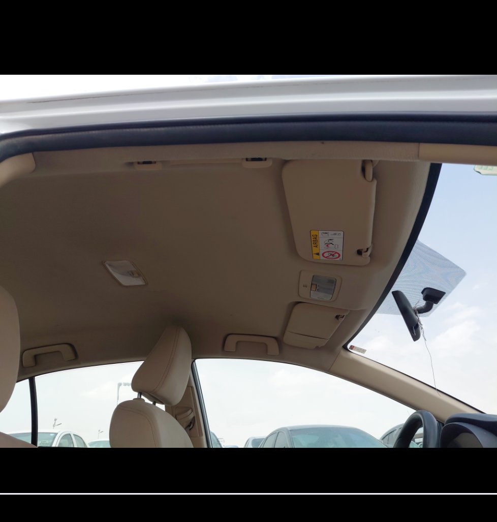 Toyota Yaris Y FLT 2021 image