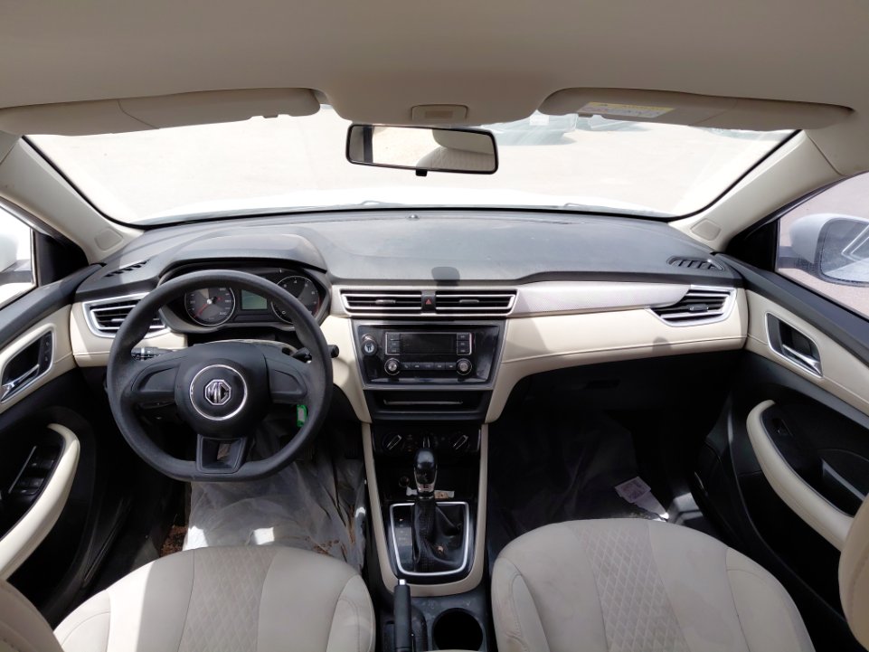 إم جي 5  2023 image