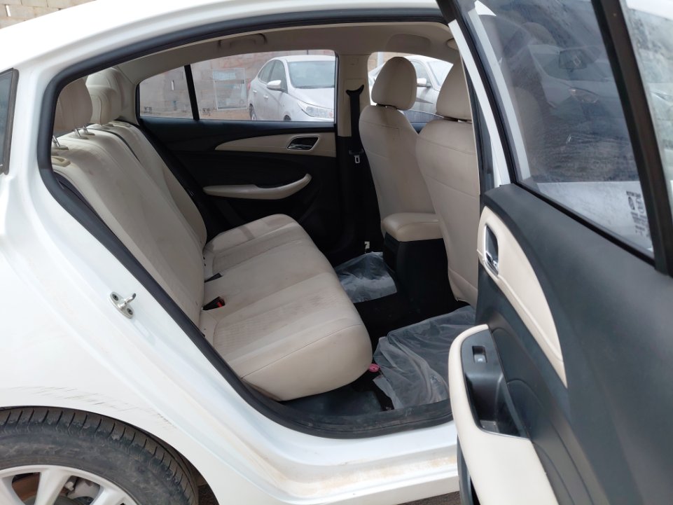 إم جي 5  2023 image