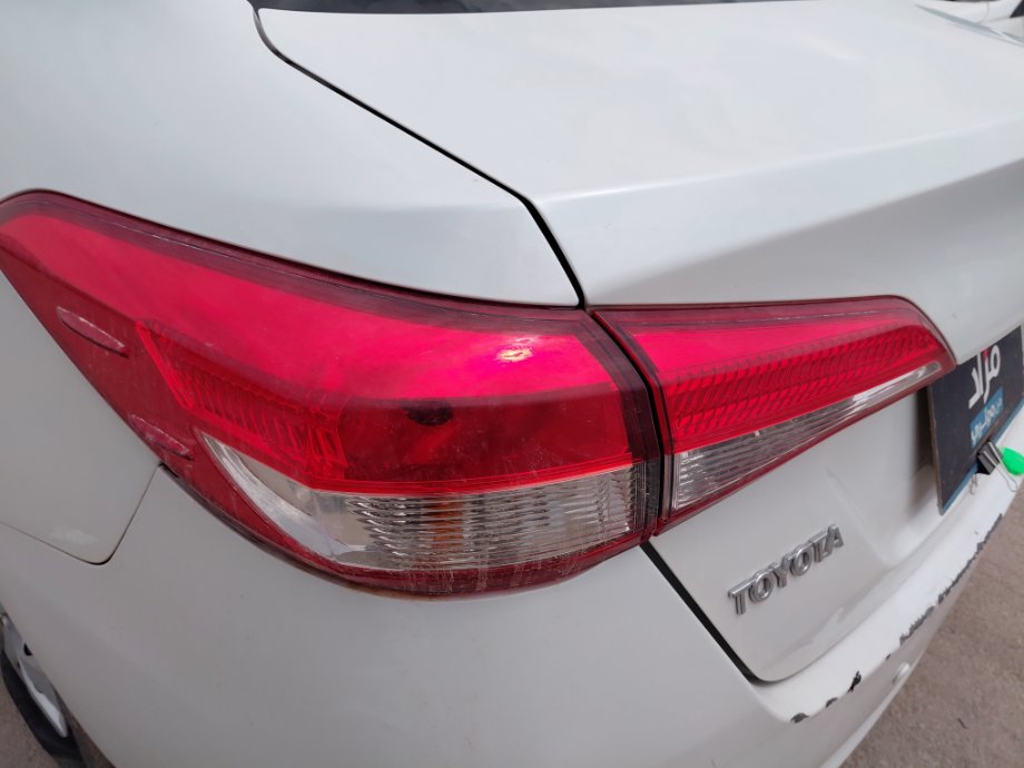 Toyota Yaris Y FLT 2021 image