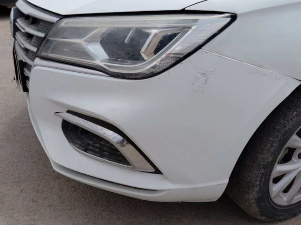 إم جي 5  2023 image