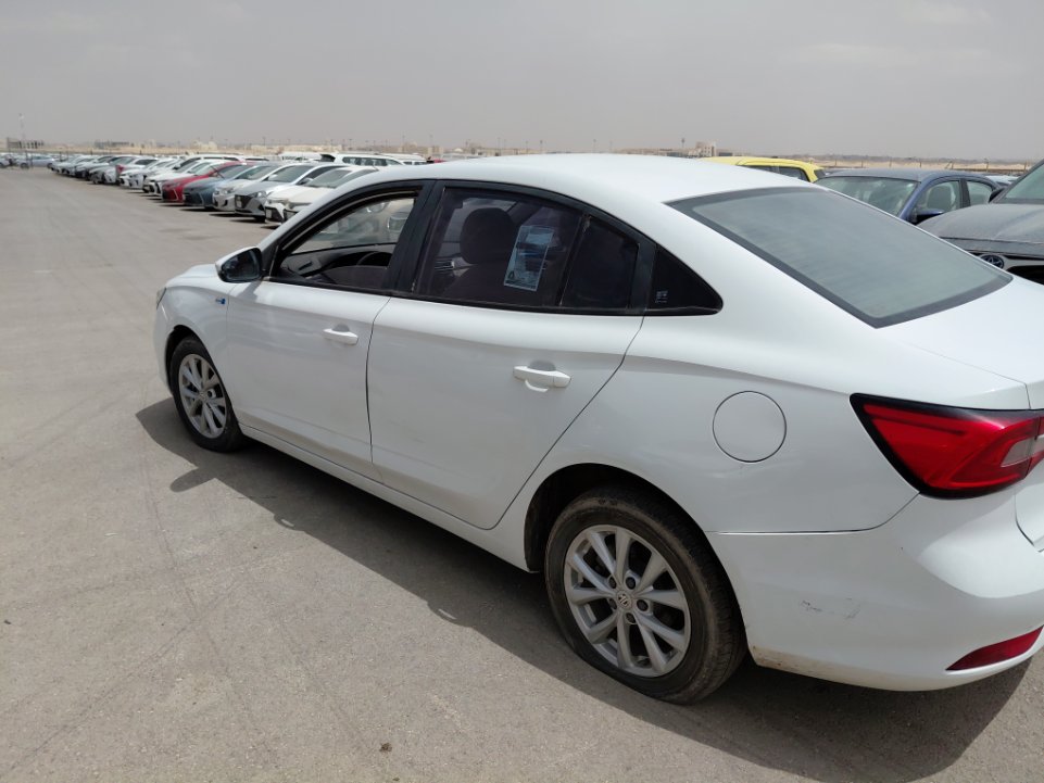 إم جي 5  2023 image