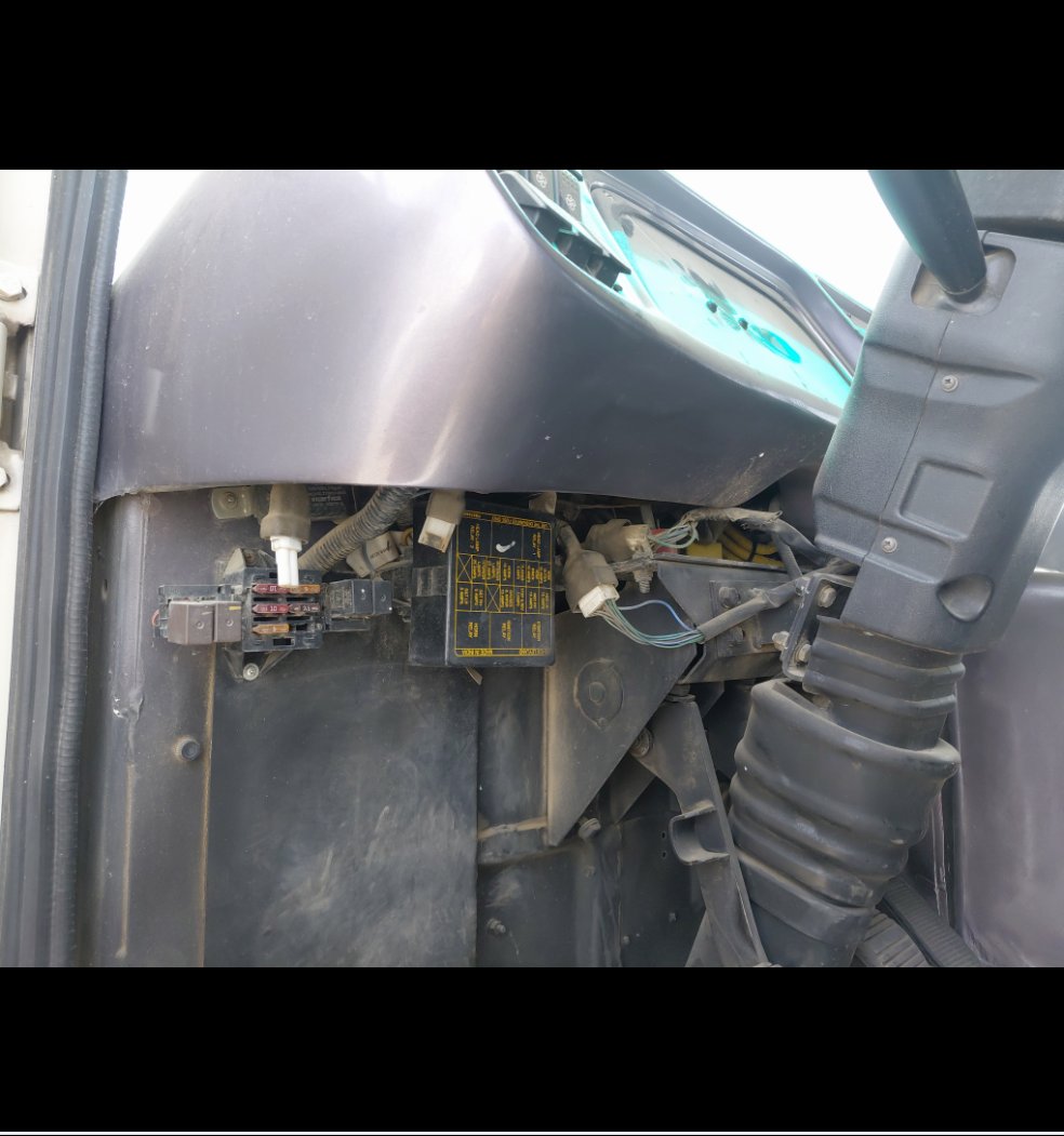 Ashok Leyland Falcon   2020 image