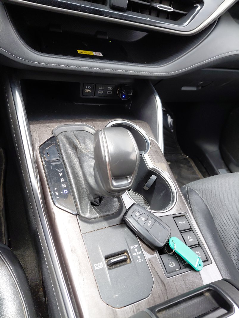 Toyota Highlander LTD HEV - SPORT 2023 image