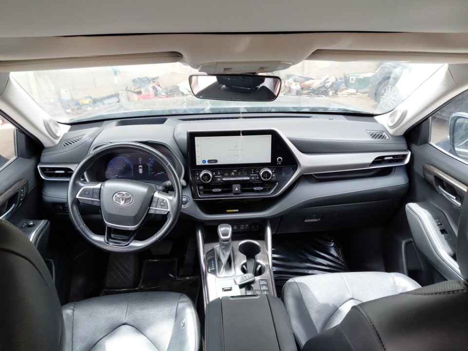 Toyota Highlander LTD HEV - SPORT 2023 image