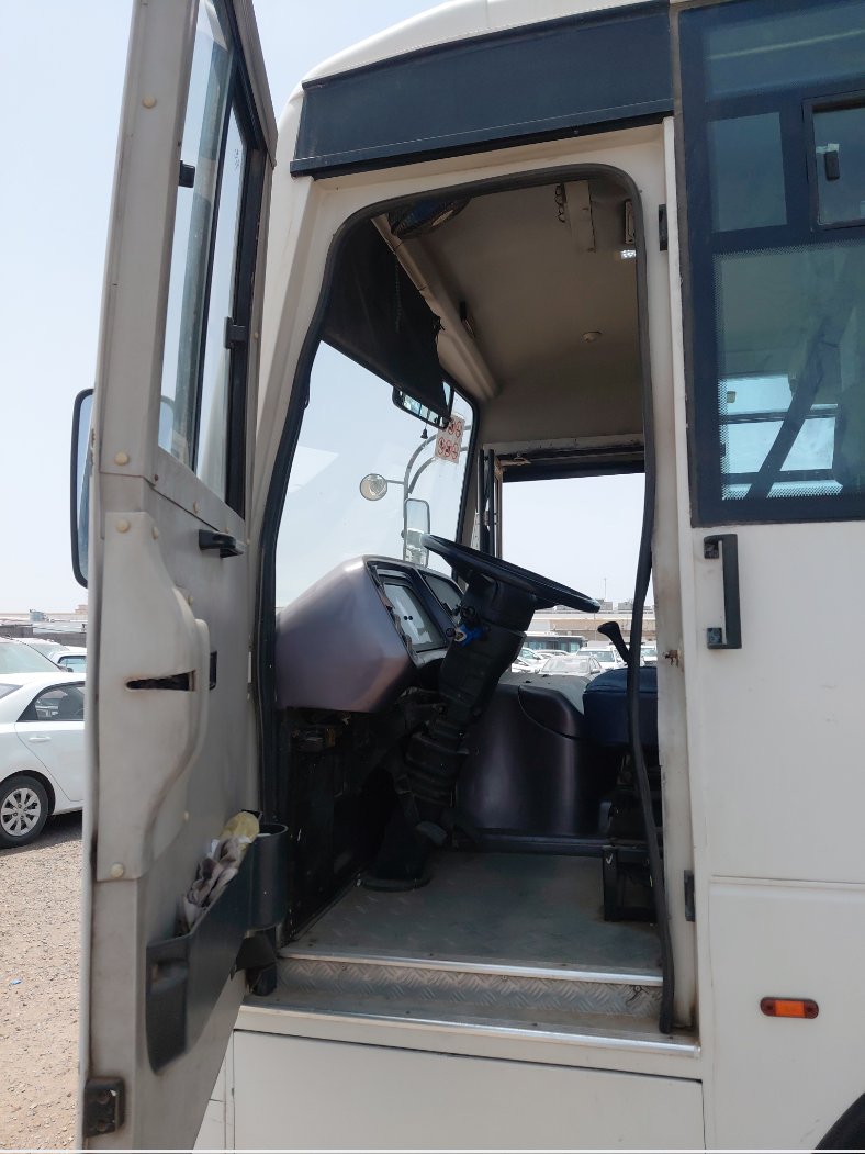 Ashok Leyland Falcon  2020 image