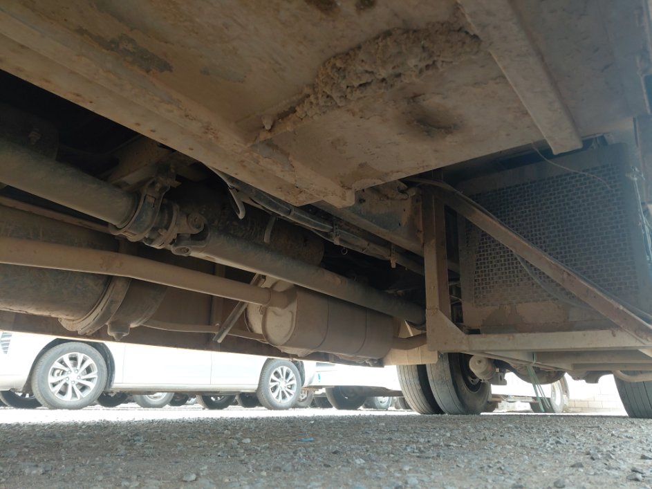 Ashok Leyland Falcon  2020 image