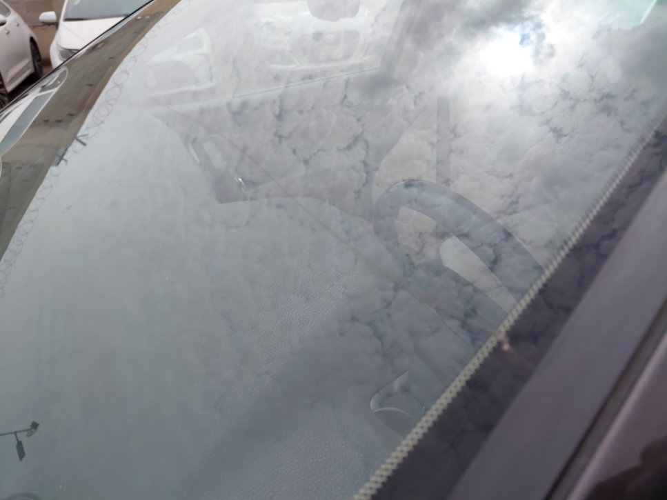 Toyota Camry GLE 2024 image