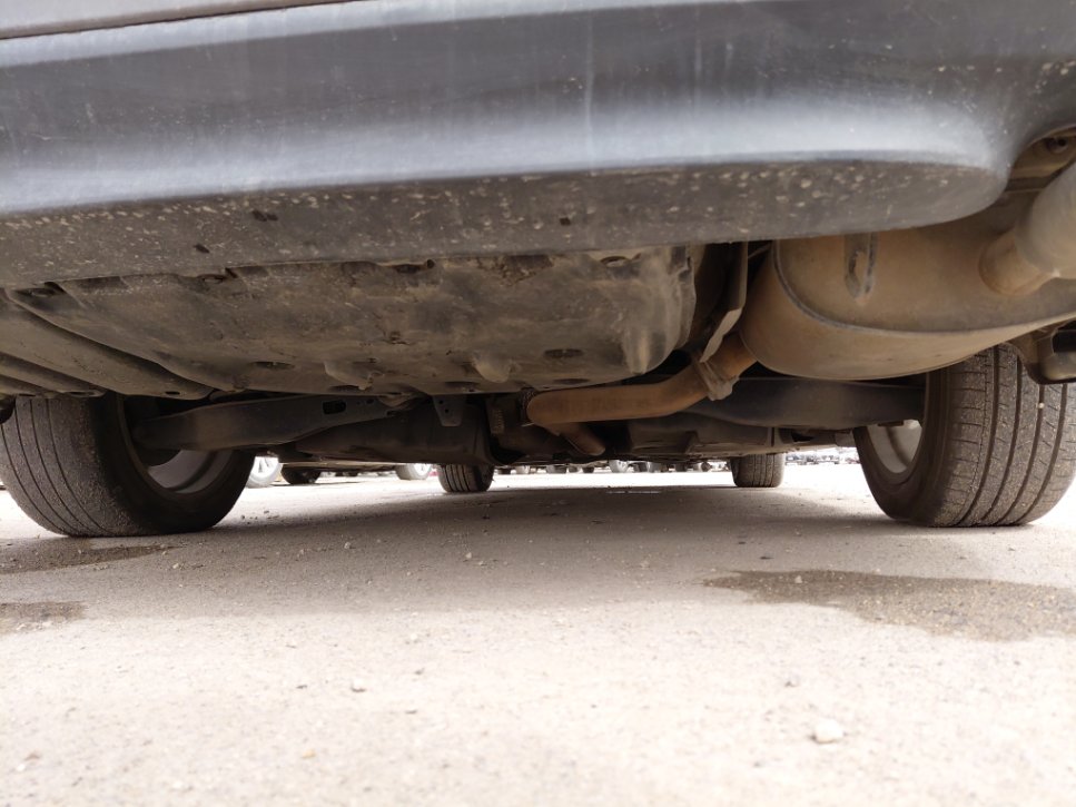 Toyota Camry GLE 2024 image