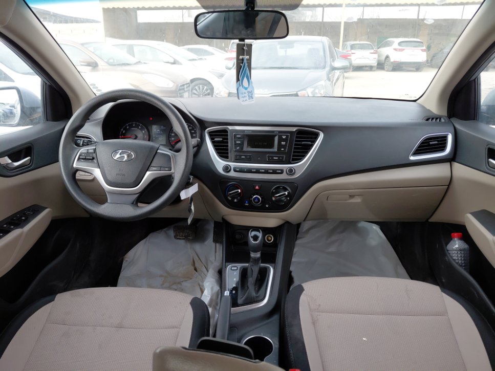 Hyundai Accent سمارت - رياضية  2023 image