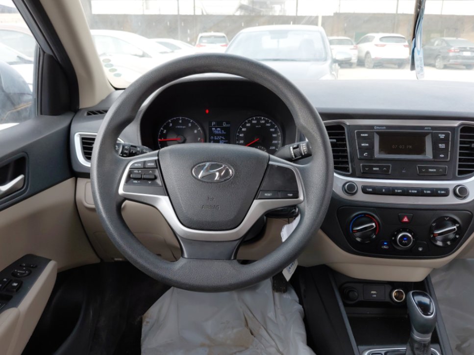 Hyundai Accent سمارت - رياضية  2023 image