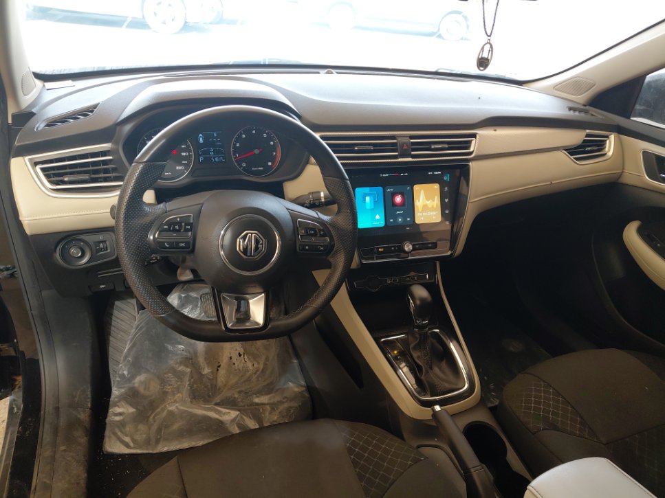 MG 5 عادي  2024 image