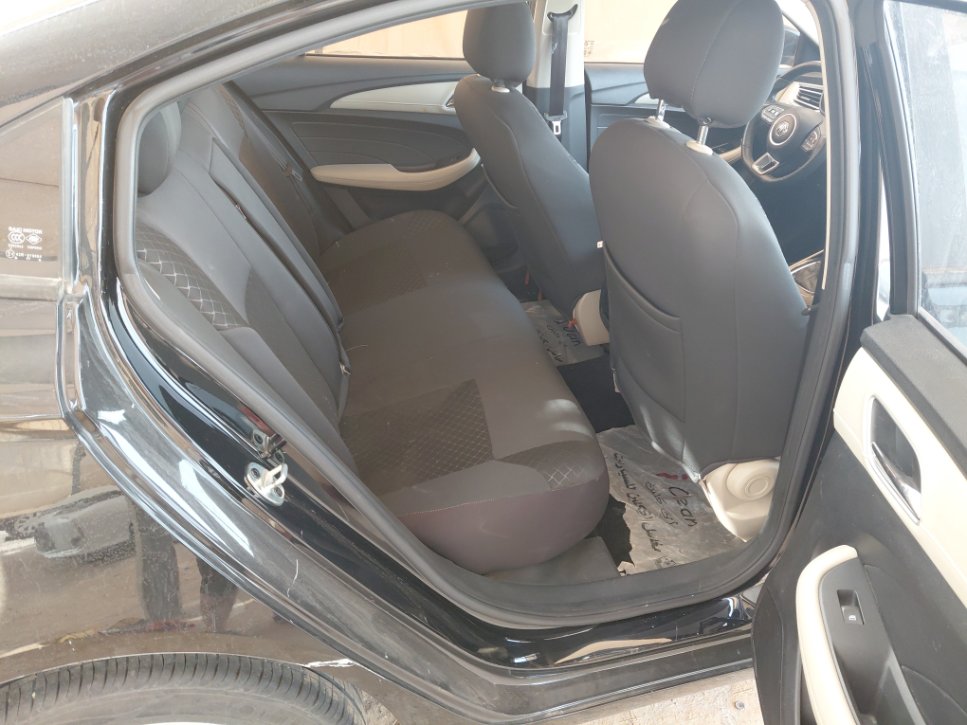 MG 5 عادي  2024 image