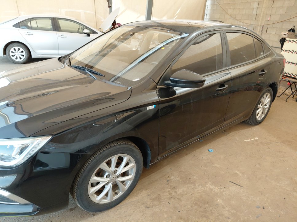 MG 5 عادي  2024 image