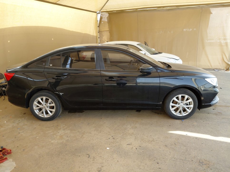 MG 5 عادي  2024 image
