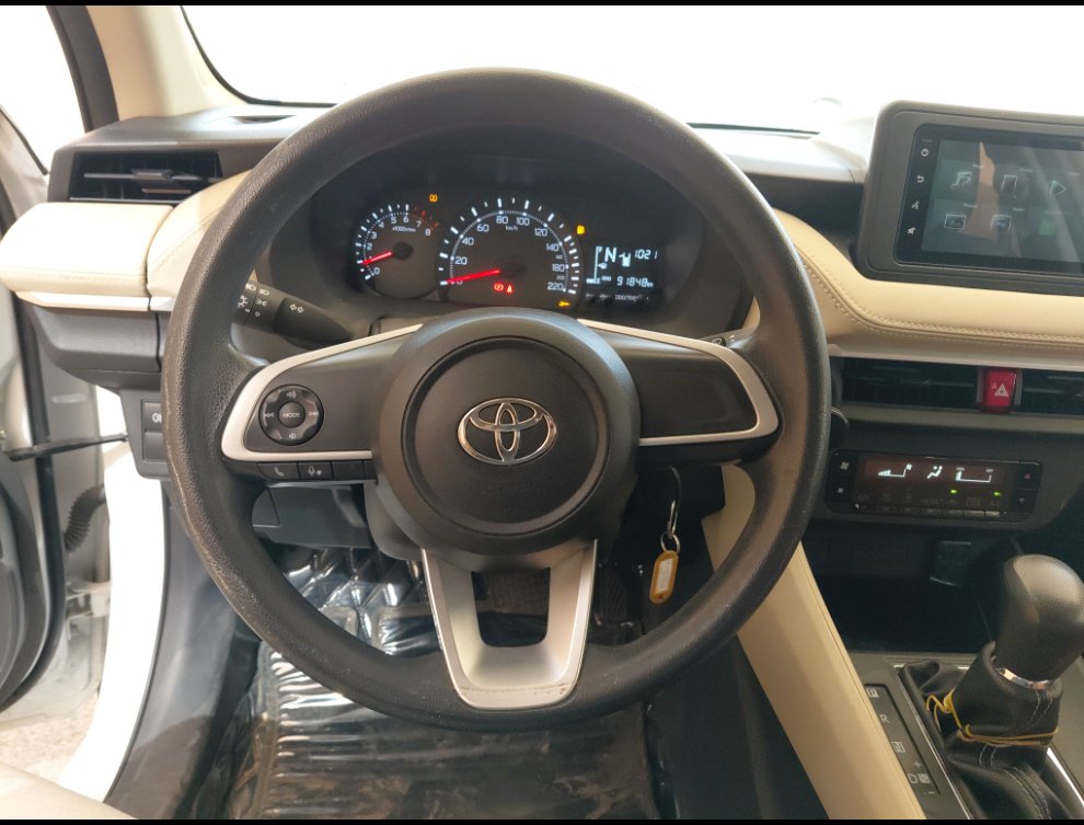 تويوتا يارس Y 2024 image