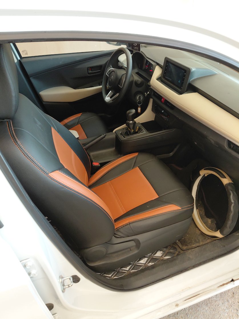 تويوتا يارس Y 2024 image