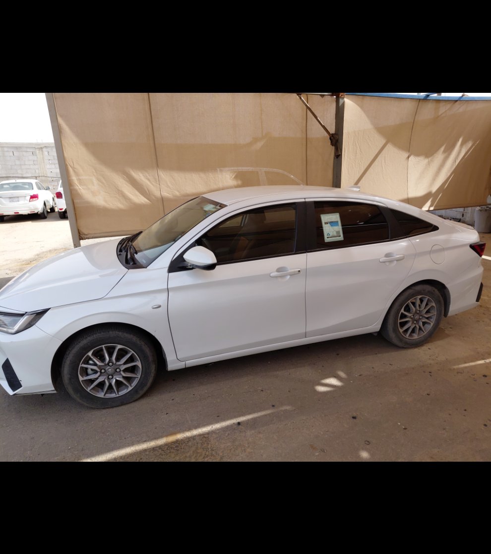 تويوتا يارس Y 2024 image