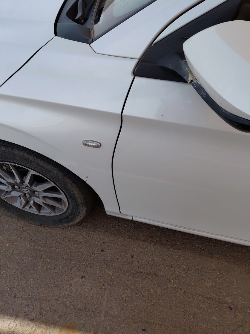 تويوتا يارس Y 2024 image