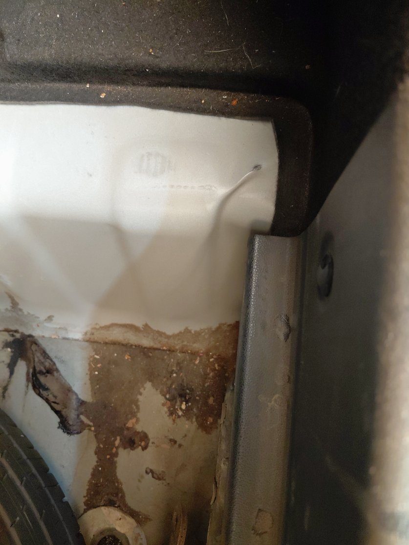 تويوتا يارس Y 2024 image