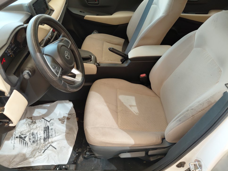 تويوتا يارس Y 2023 image