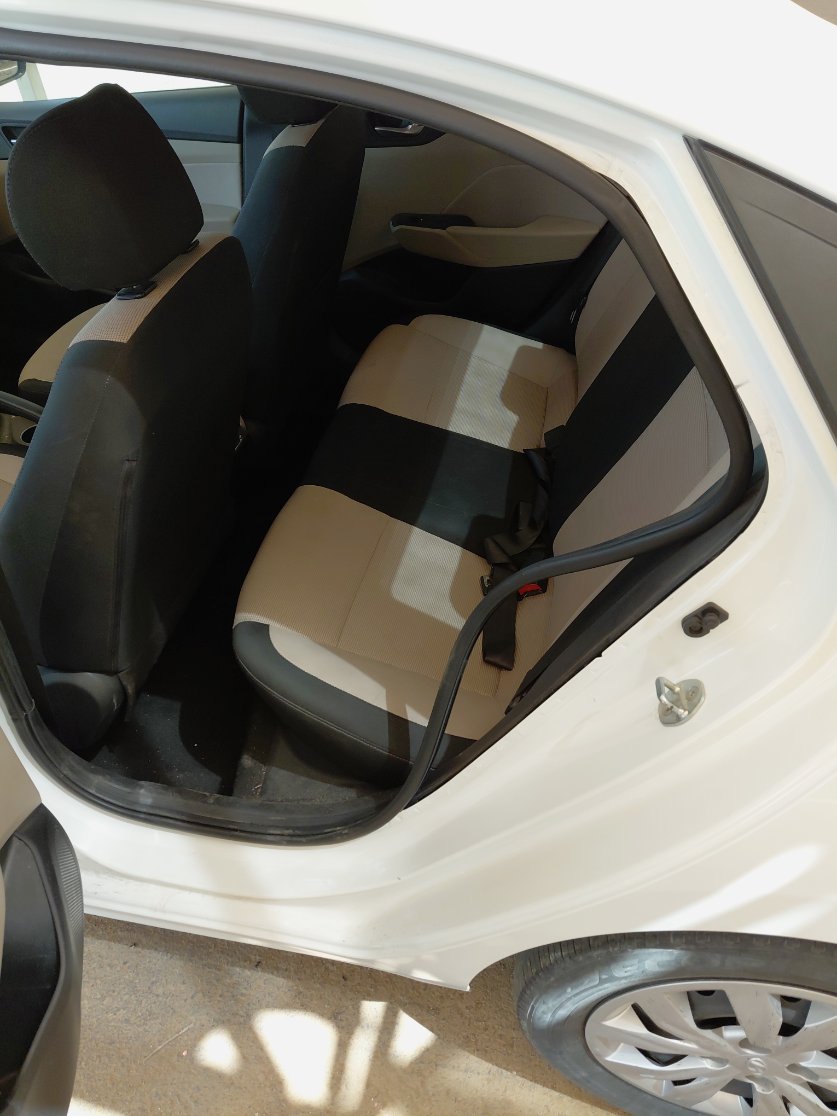 Hyundai Accent GL 2023 image