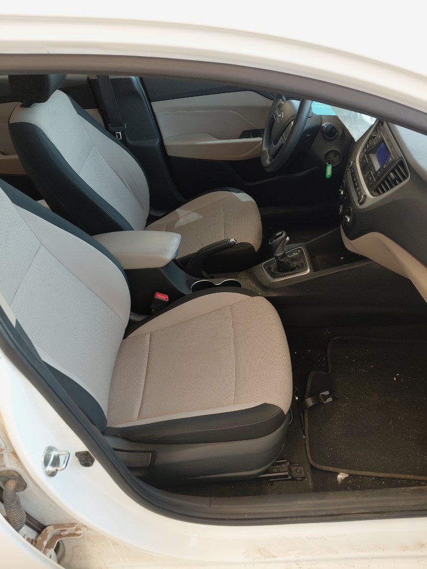 Hyundai Accent GL 2023 image