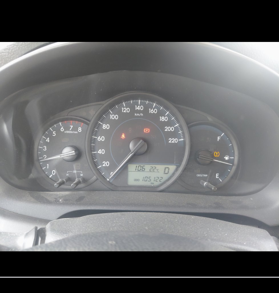 Toyota Yaris Y FLT  2021 image