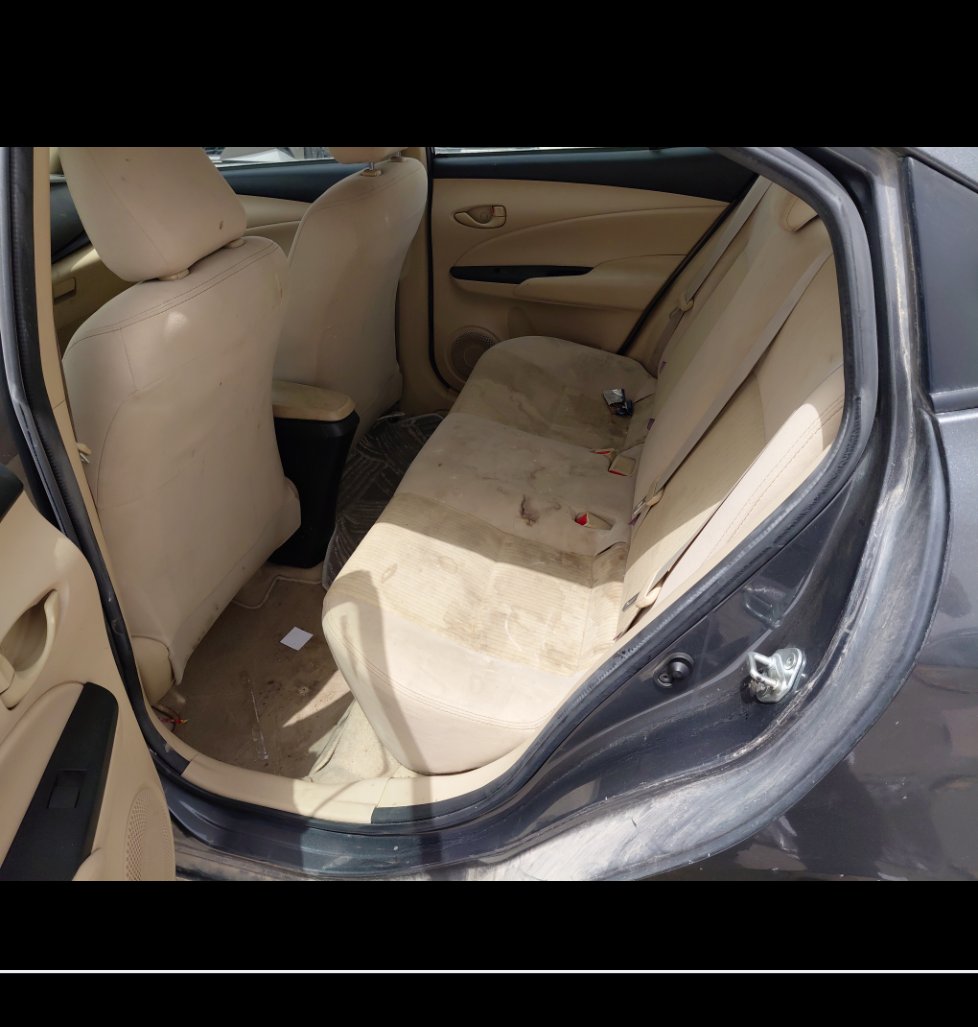 Toyota Yaris Y FLT  2021 image