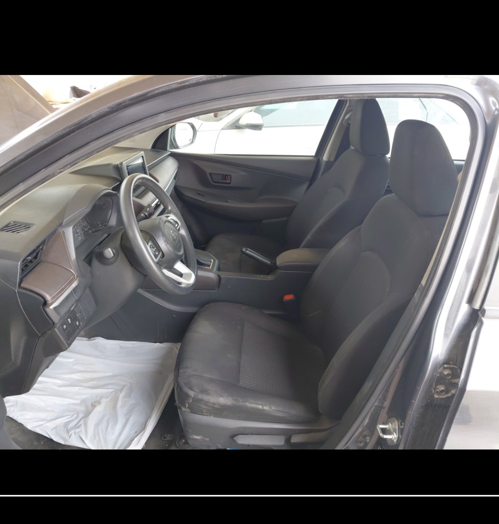 تويوتا يارس Y 2024 image