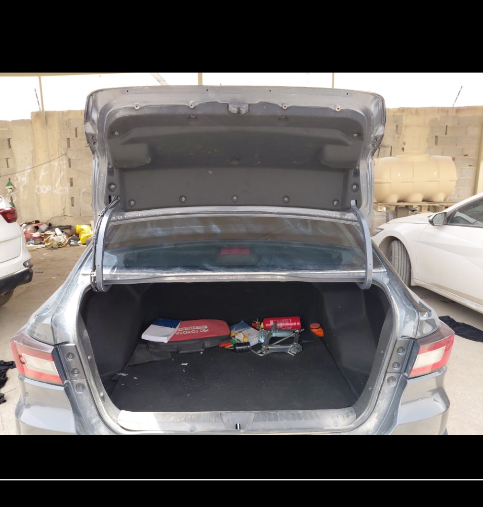 تويوتا يارس Y 2024 image