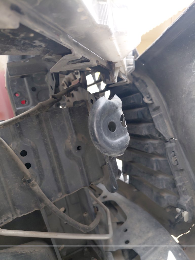 تويوتا يارس Y 2024 image