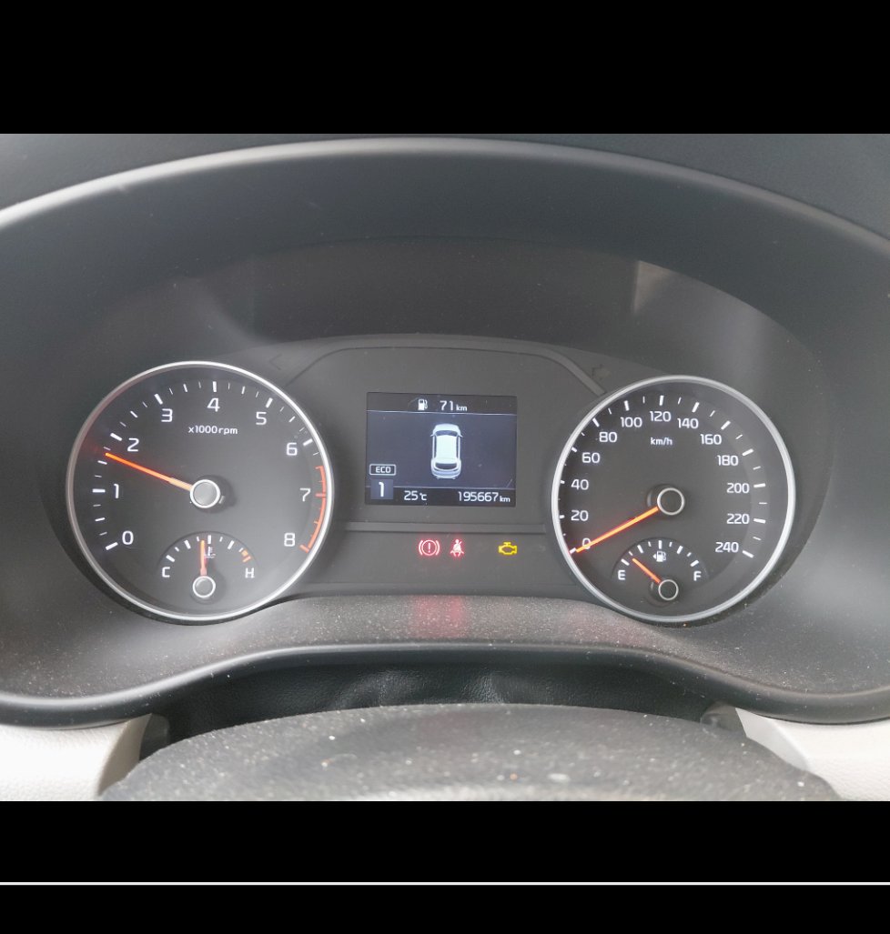 KIA Sportage BASIC Sports Utility 2019 image