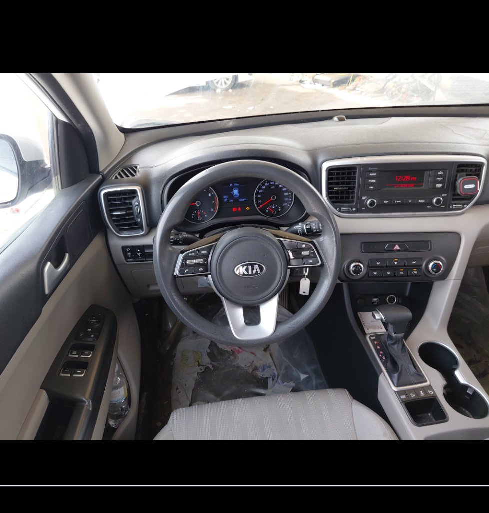 KIA Sportage BASIC Sports Utility 2019 image