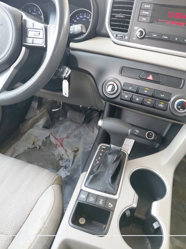 KIA Sportage BASIC Sports Utility 2019 image