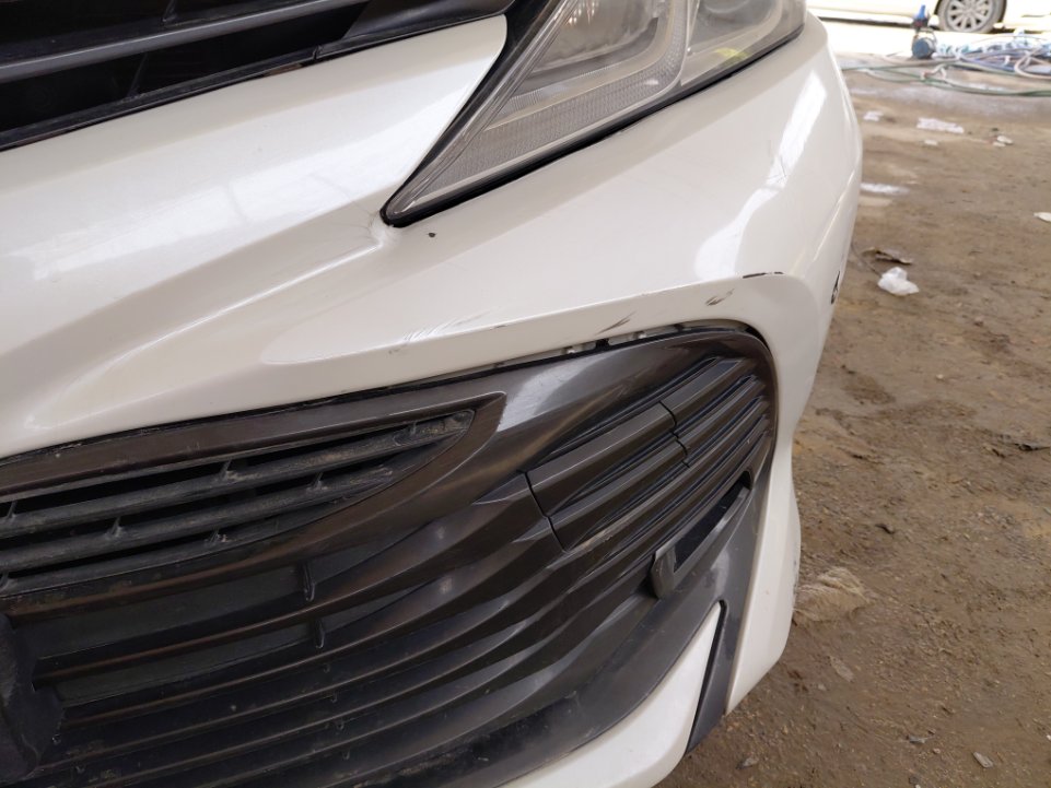 Toyota Camry GLE 2020 image