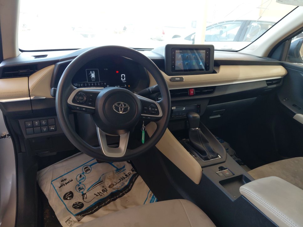 تويوتا يارس Y PLUS  2024 image