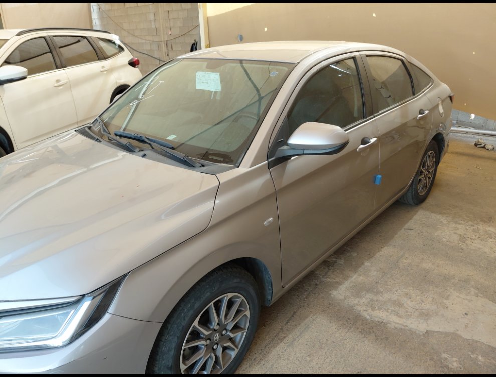 تويوتا يارس Y 2024 image