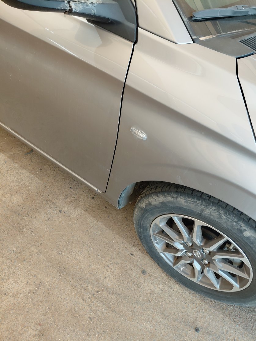 تويوتا يارس Y 2024 image