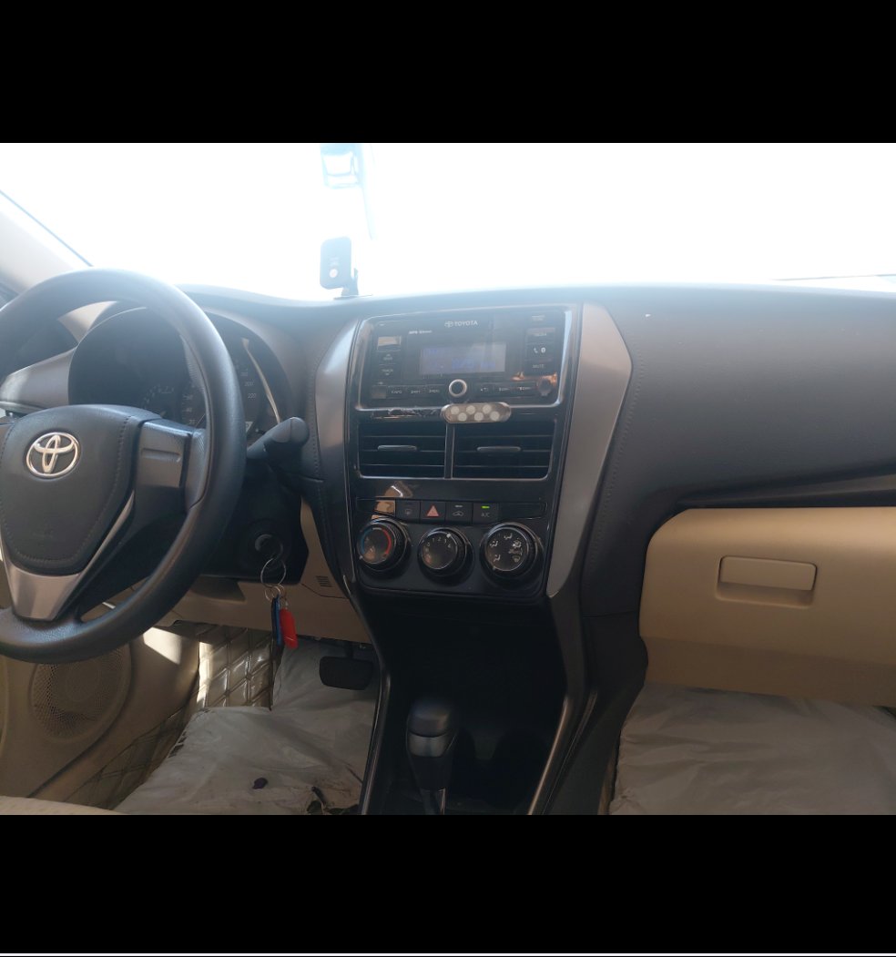 تويوتا يارس Y 2021 image